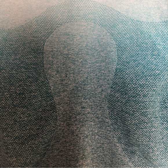 Gymshark Blue Ombré Seamless Vest Racerback Tank Medium - Picture 11 of 14